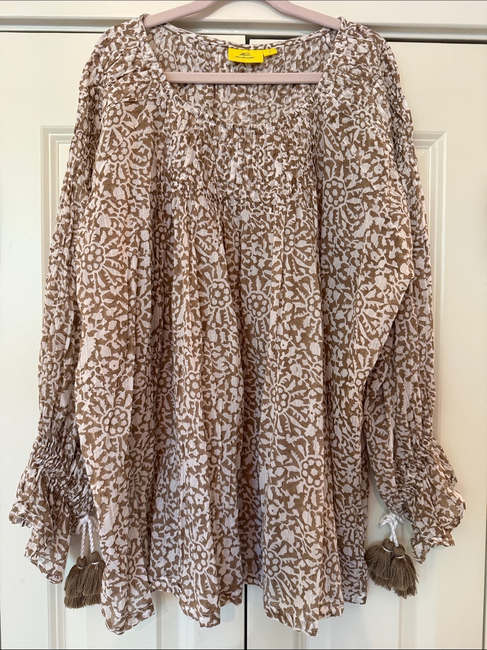 Roller Rabbit Tan & White Floral  Peasant Blouse Large